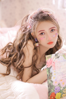 美女免费黄视频